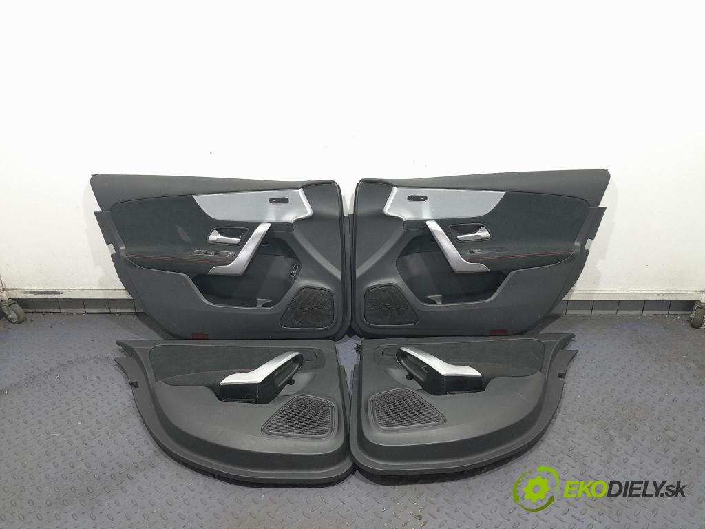 Mercedes A-klasa 2021 sedačke: Set.: