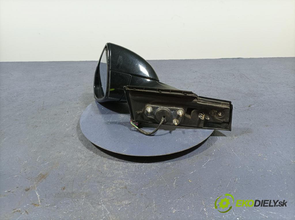 Opel Ampera 2013 zrkadlo Vľavo:
