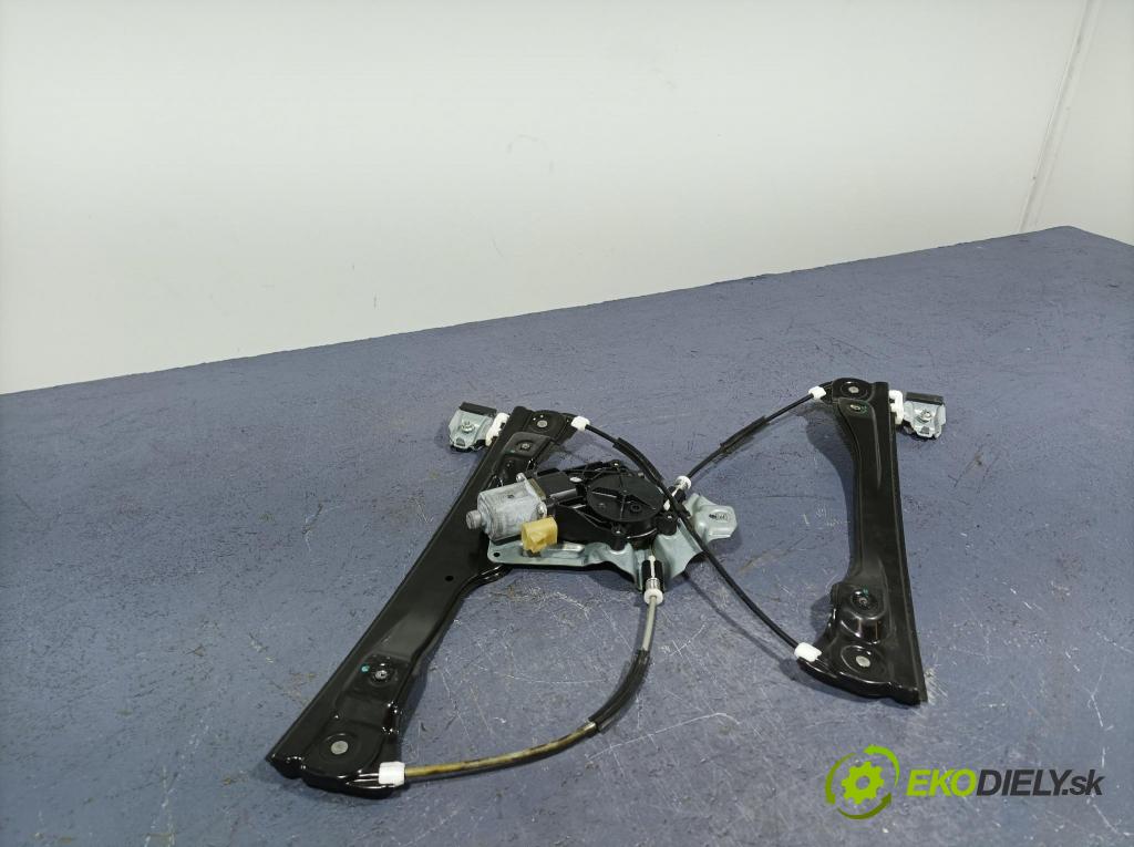 Opel Ampera 2013 mechanizmus okna Okná: Predné v pravo: