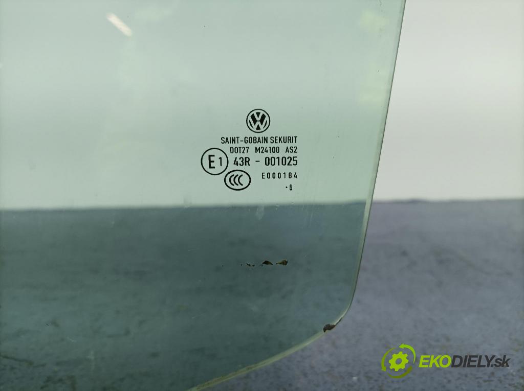 Vw Caddy 2016 sklo dvere Predné ľavá
