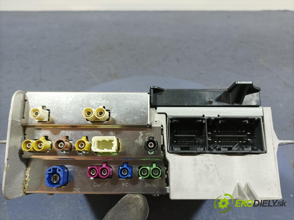 Mercedes A-klasa 2021 modul Navigacia: A1679006622