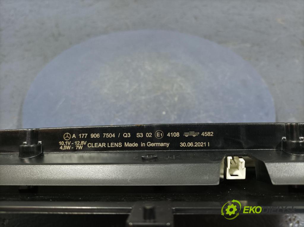 Mercedes A-klasa 2021 Svetlo: Stop: A1779067504