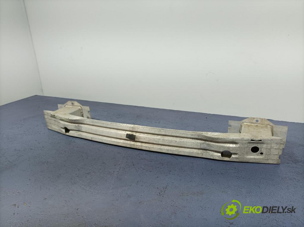 Opel Ampera 2013 výstuha narazník zad