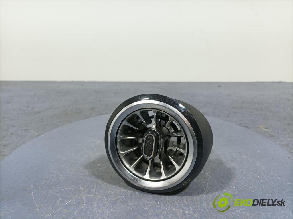 Mercedes A-klasa 2021 GRIDS: Prúd vzduchu: Vzduch: A1778306802