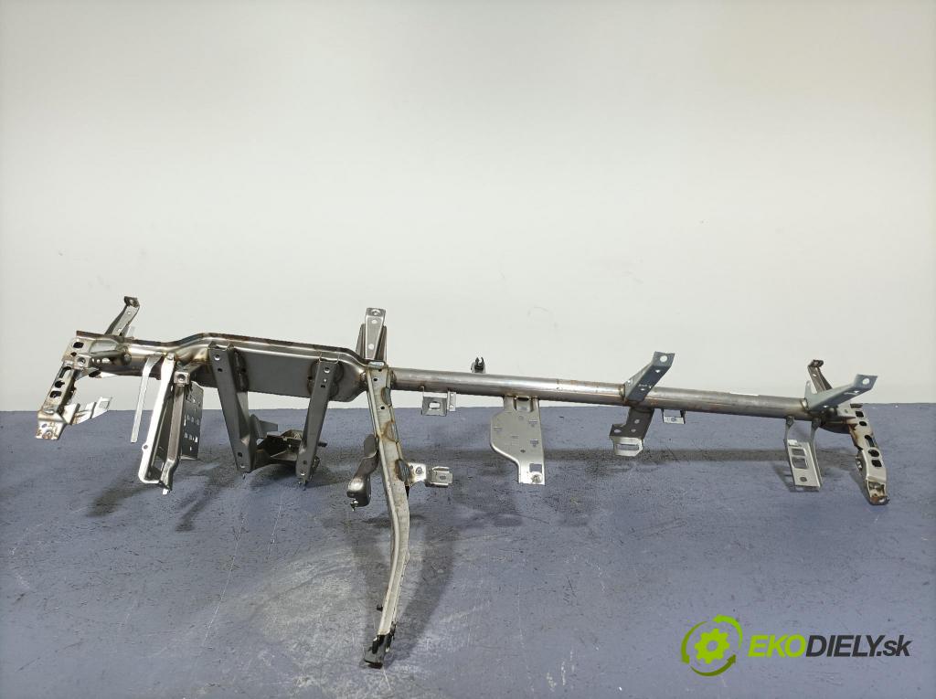Mercedes A-klasa 2021 kokpit,pristrojová doska A1776800100