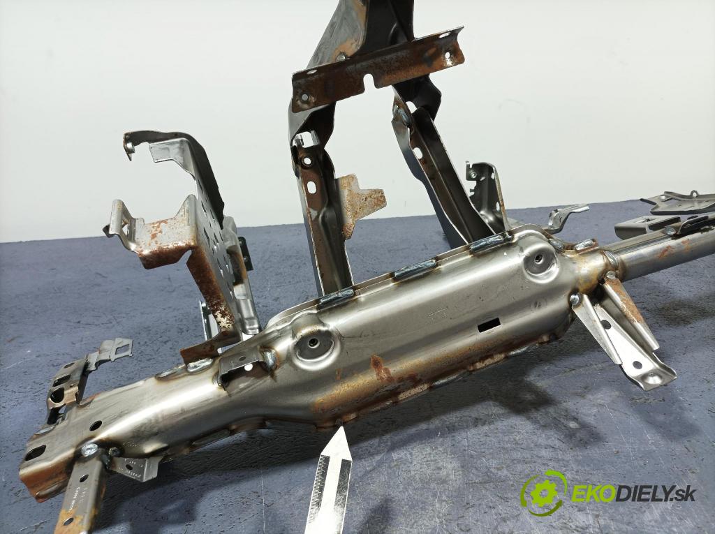 Mercedes A-klasa 2021 kokpit,pristrojová doska A1776800100