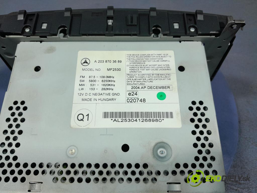 Mercedes C-klasa 2005 Radio I Navigácia: A2038703689