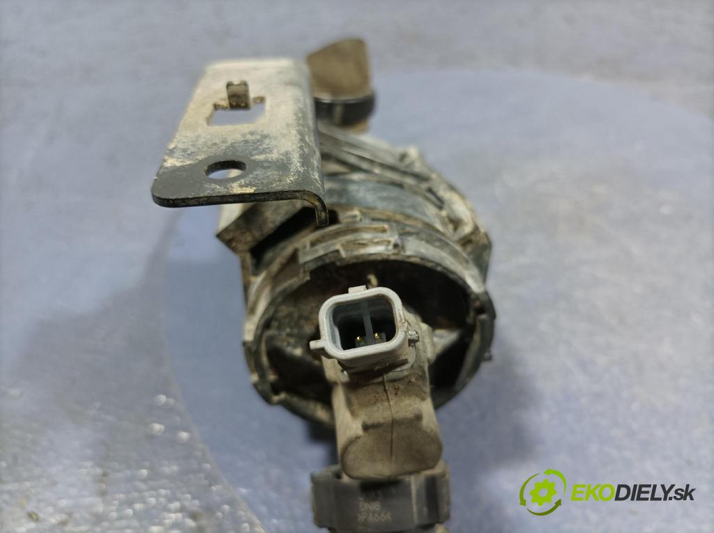 Nissan Navara 2019 čerpadlo Voda: 