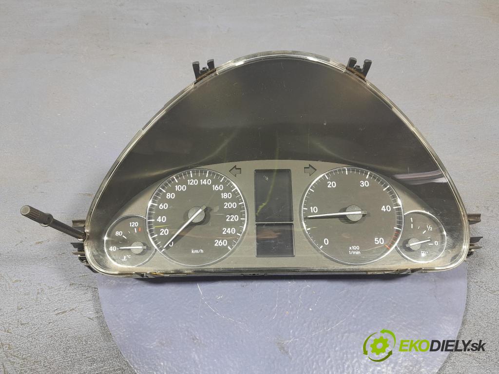 Mercedes C-klasa 2005 prístrojovka/ budíky A2035401148