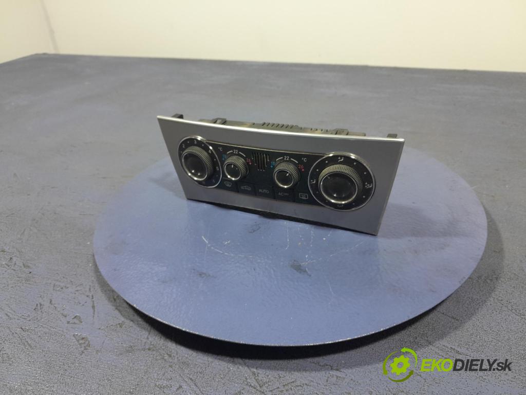 Mercedes C-klasa 2005 Spínač zapaľovania: A2095452308