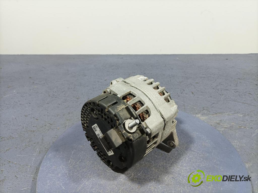 Mercedes A-klasa 2021 Alternator A0009068206