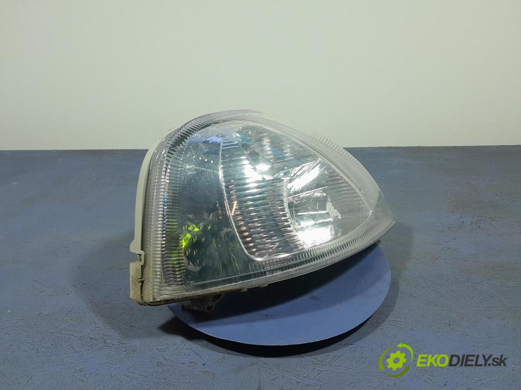 Opel Movano 2004 Reflektor: v pravo: 20-B267