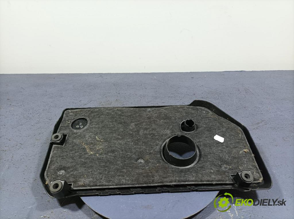 Mercedes A-klasa 2021 kryt Motor: A2600100100