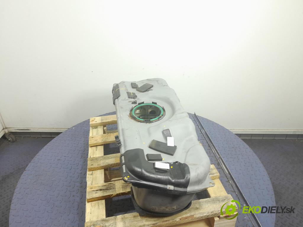 Opel Ampera 2013 Nádrž: paliva 22845394