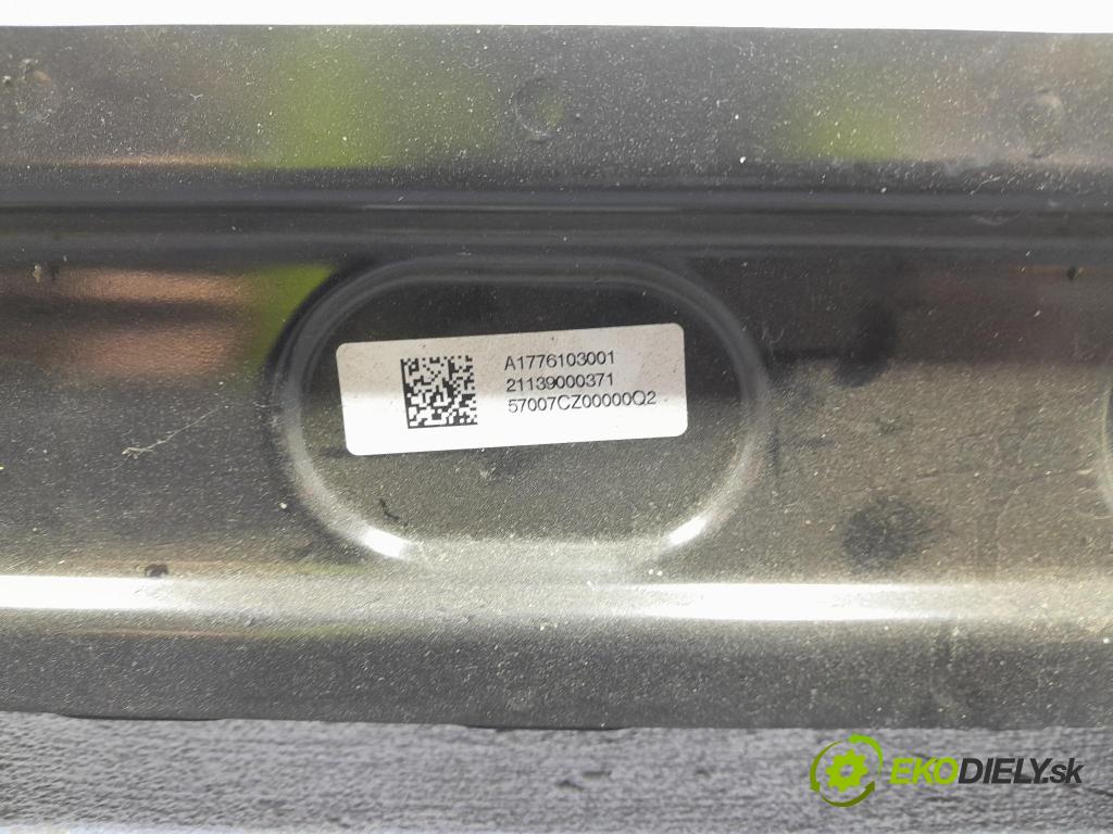 Mercedes A-klasa 2021 výstuha narazník zad A1776103001