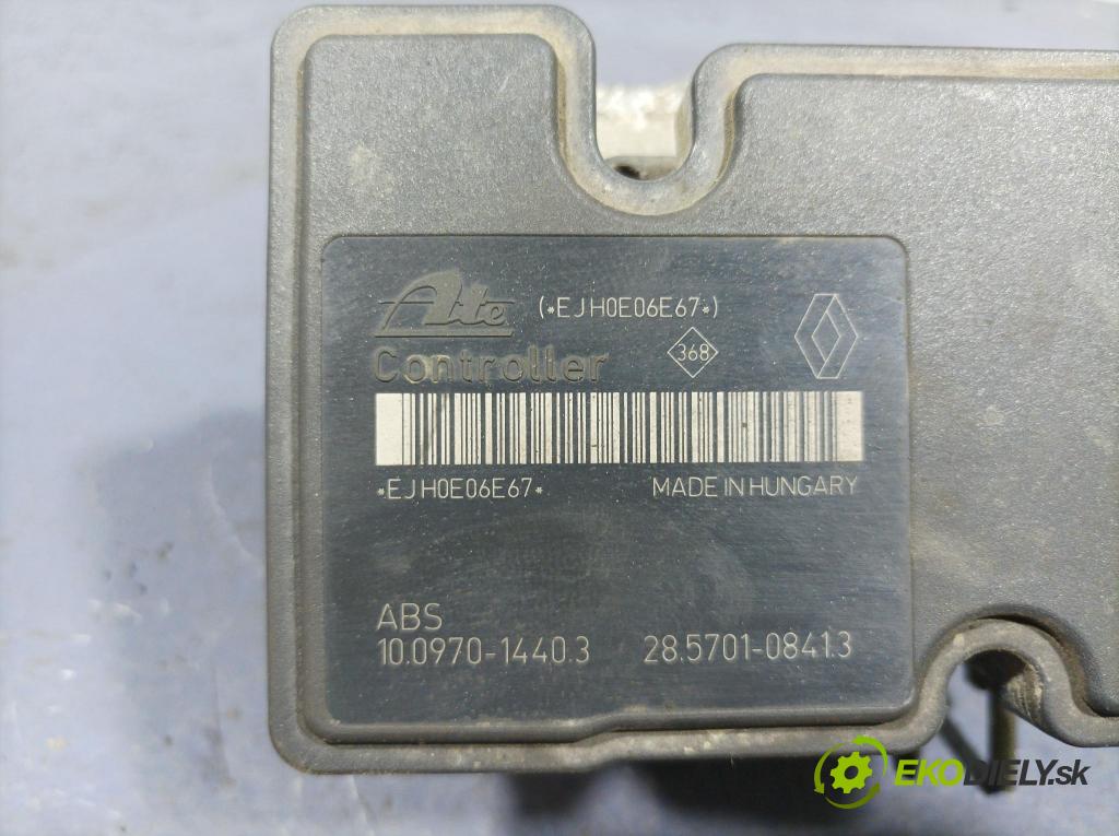 Renault Twingo 2010 čerpadlo ABS x 8201065089
