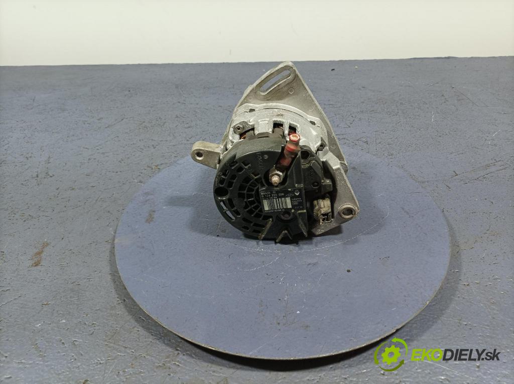 Renault Twingo 2010 Alternator 8200519296