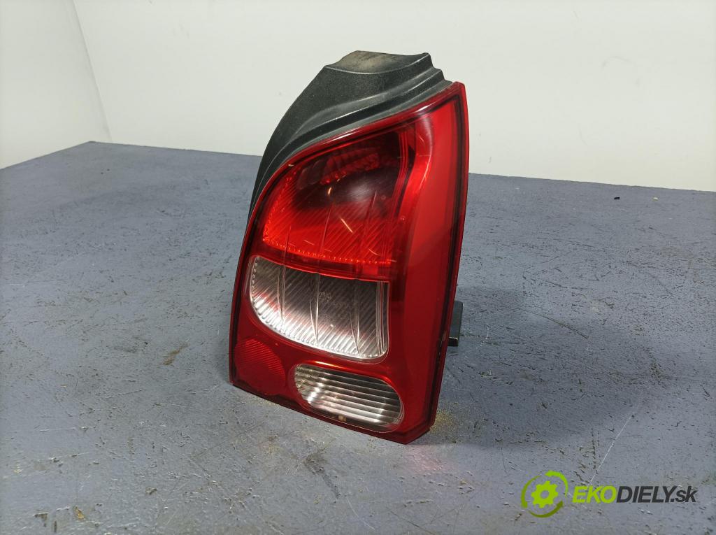 Renault Twingo 2010 svetlo / reflektor zad Prava: Vonkajsia: 8200387889