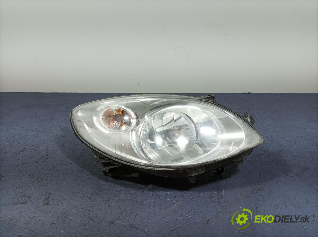 Renault Twingo 2010 Reflektor: v pravo: 271528-00RE