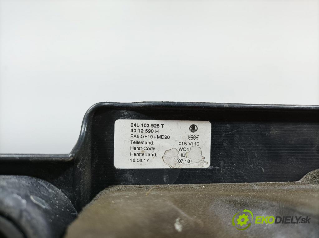 Skoda Octavia 2017 kryt Motor: 04L103925T