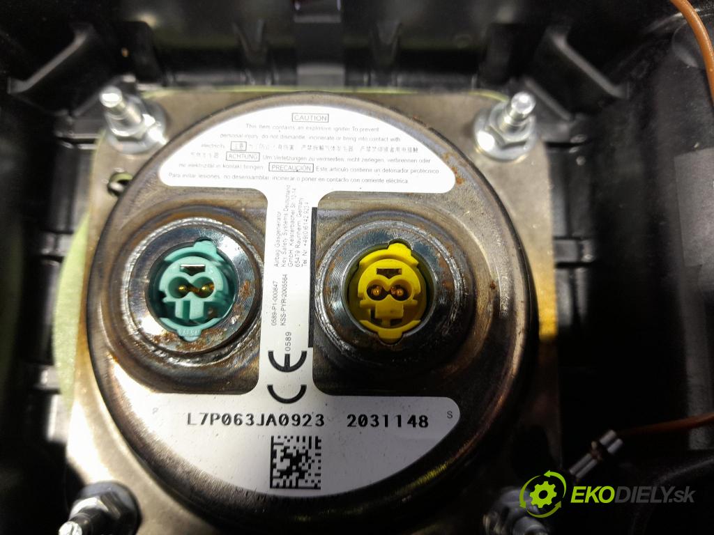 Mercedes A-klasa 2021 Airbag: Cestujúcí: x A1778602601