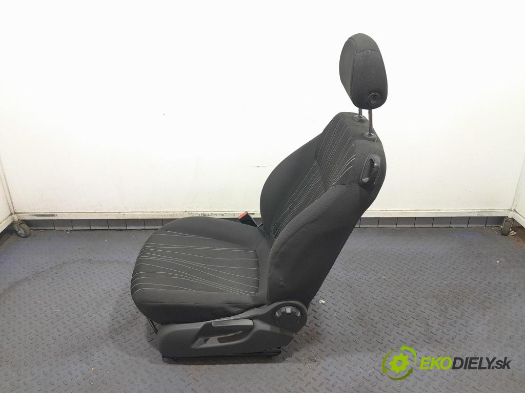 Opel Corsa 2009 Sedačka Ovládače: