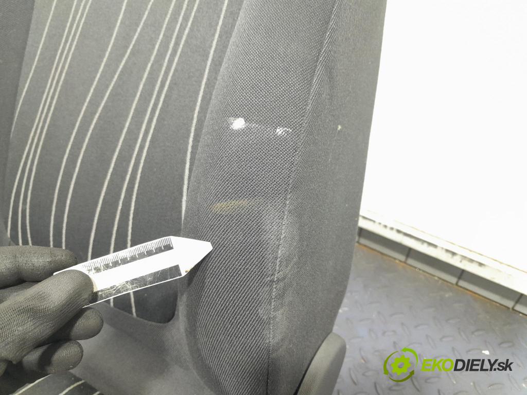 Opel Corsa 2009 Sedačka spolujazdca