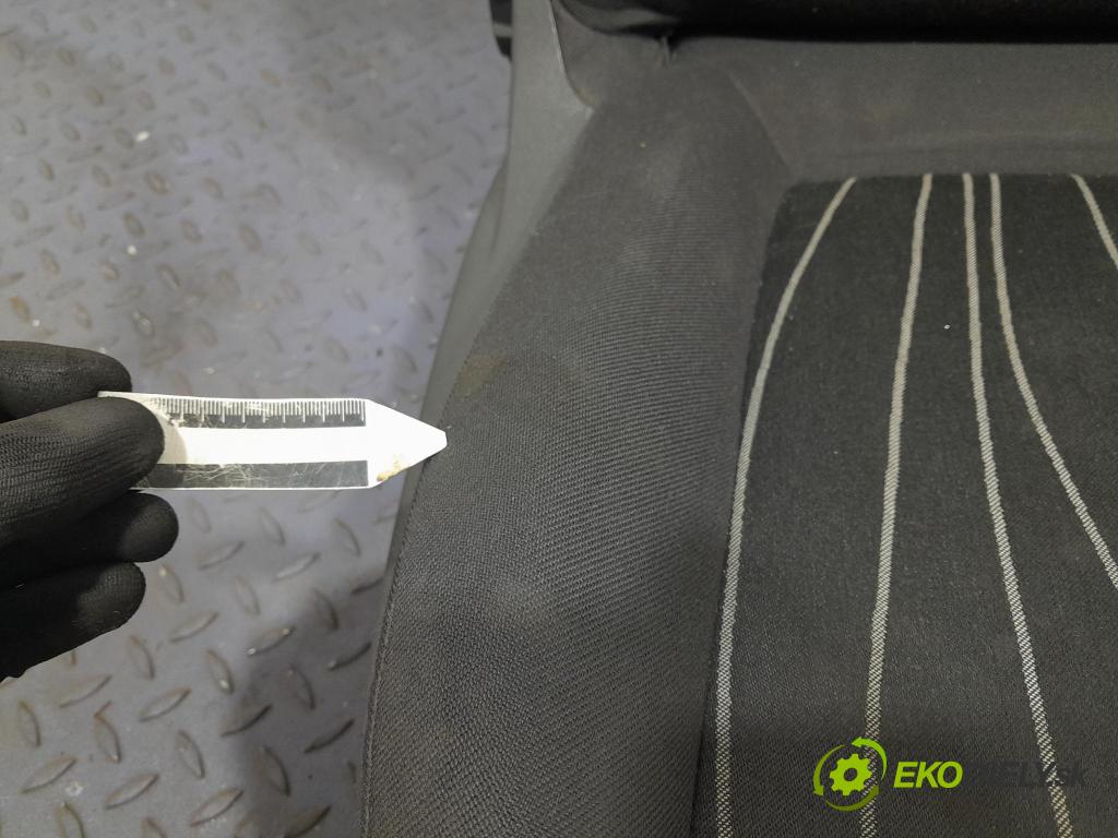 Opel Corsa 2009 Sedačka spolujazdca