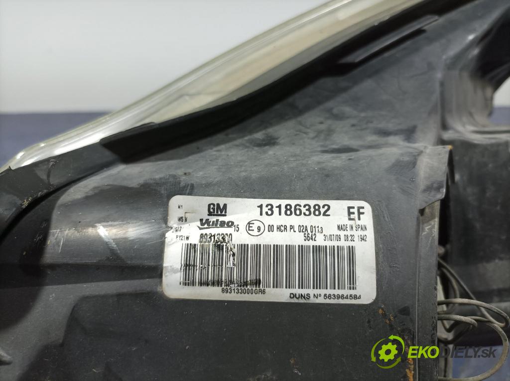 Opel Corsa 2009 Reflektor: v pravo: 13186382