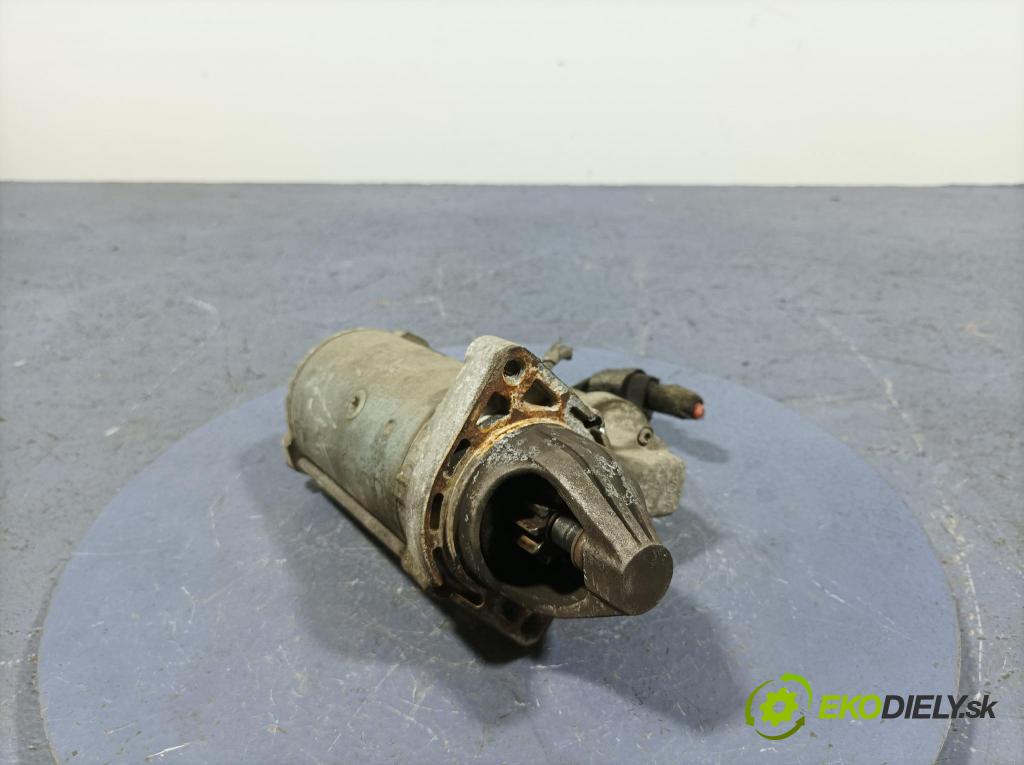 Opel Corsa 2009 štartér 55221292