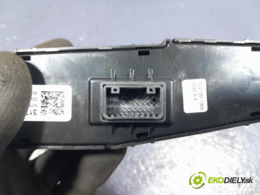 Hyundai I30 2022 prepínač 93750-G4150