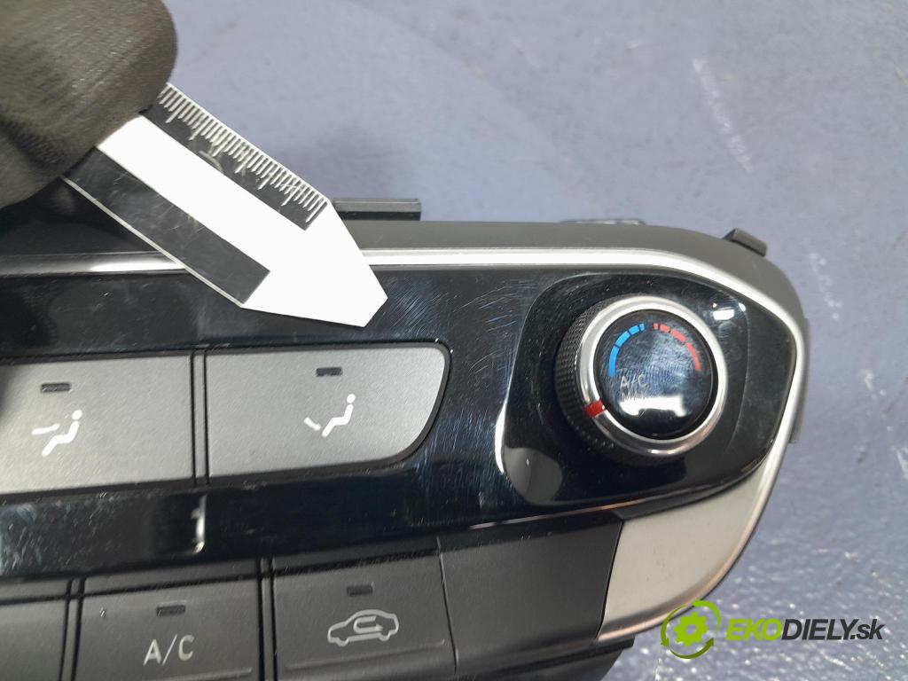 Hyundai I30 2022 prepínač Klimatizácia: Prúd vzduchu: 97250-G4AA0