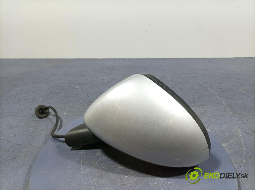 Opel Corsa 2009 zrkadlo Vľavo: