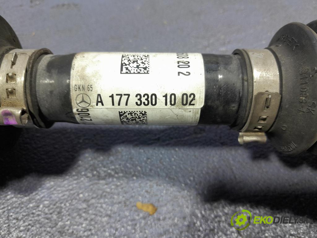 Mercedes A-klasa 2021 poloos Prava: Predné A1773301002