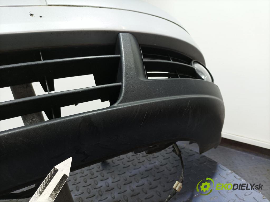 Vw Touran 2003 nárazník Predné