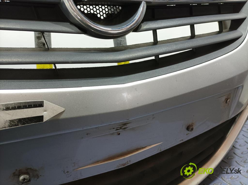 Opel Corsa 2009 nárazník Predné