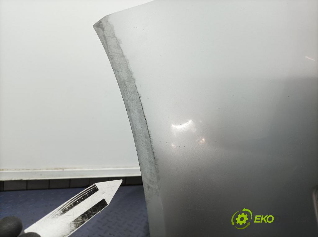 Opel Corsa 2009 nárazník Predné