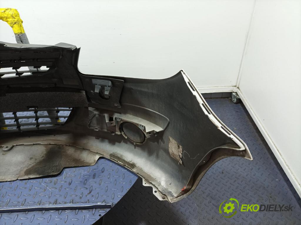Opel Corsa 2009 nárazník Predné