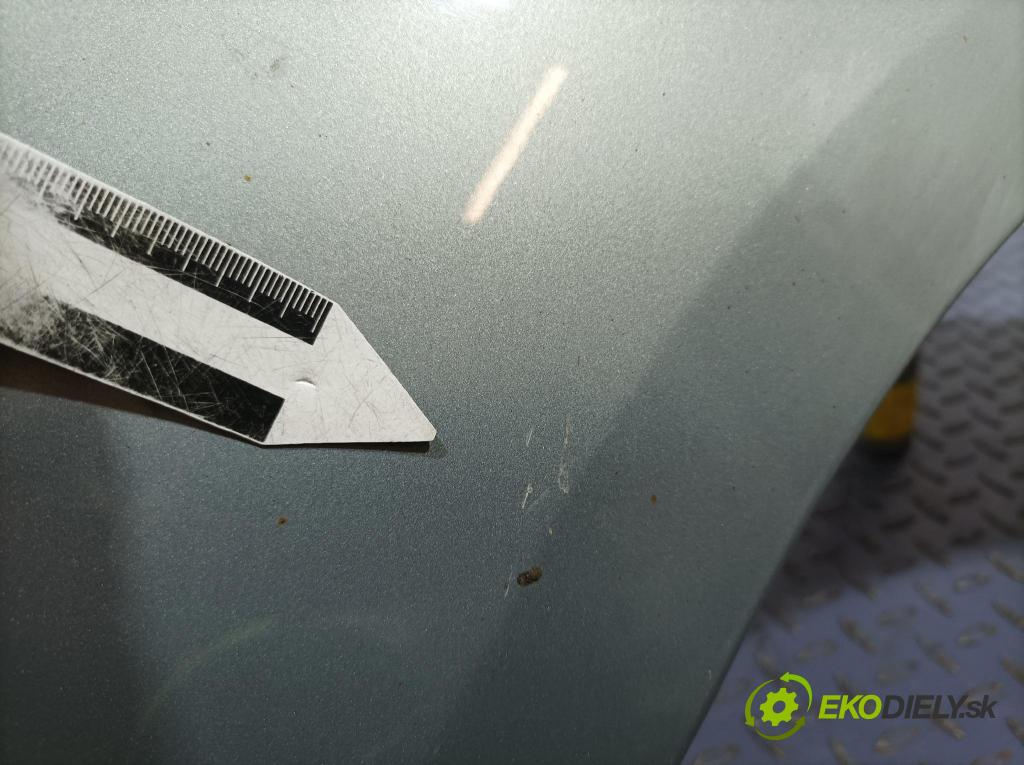 Ford Mondeo 2007 blatník Predné v pravo: