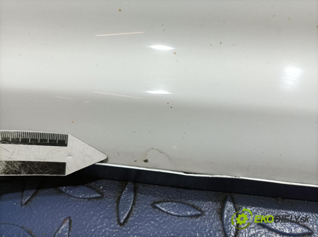 Vw Caddy 2016 dvere Predné Vľavo: