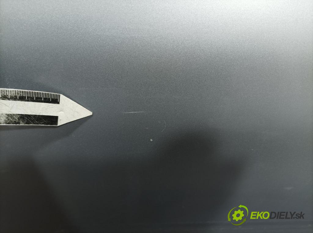 Skoda Octavia 2017 dvere Predné Vľavo: