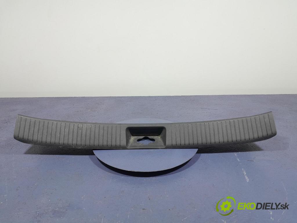 Hyundai I30 2022 lišta kufra: 85770-G4700