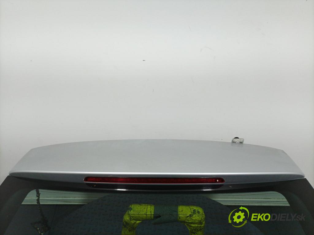 Skoda Octavia 2017 zadna dveře kufra: kufra: