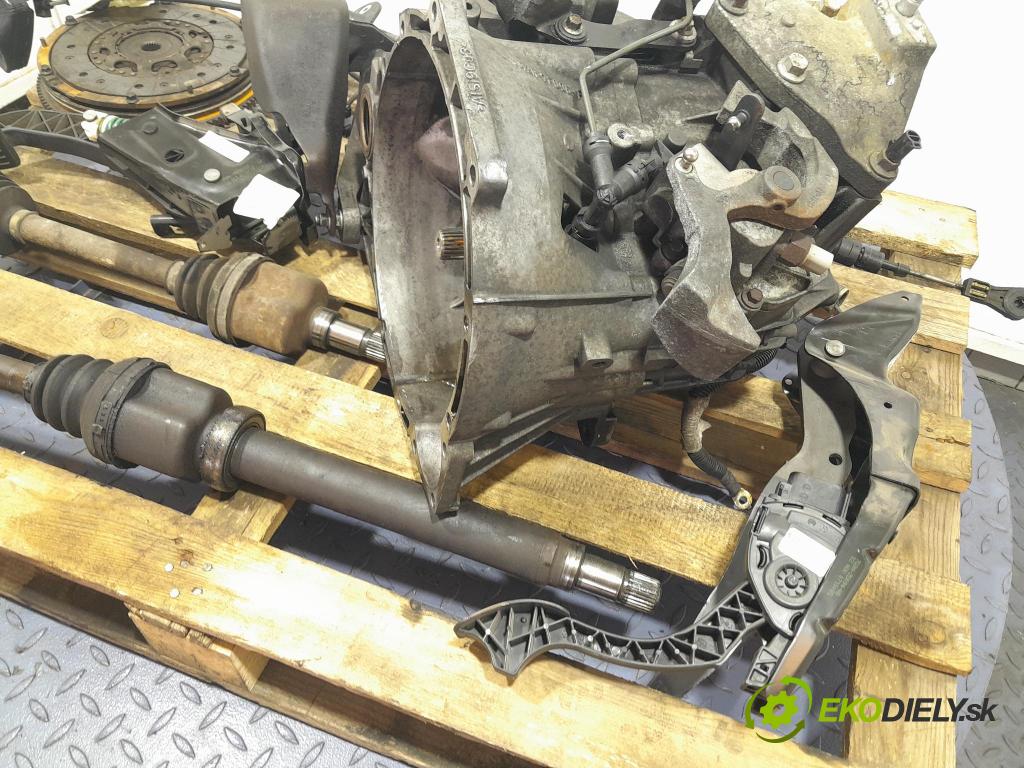 Ford Mondeo 2007 prevodovka Manualna 7G9R-7002-ZF