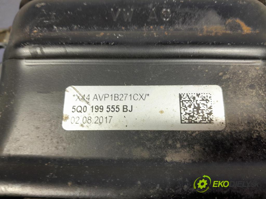Skoda Octavia 2017 airbag / držiak skrine 5Q0199555BJ