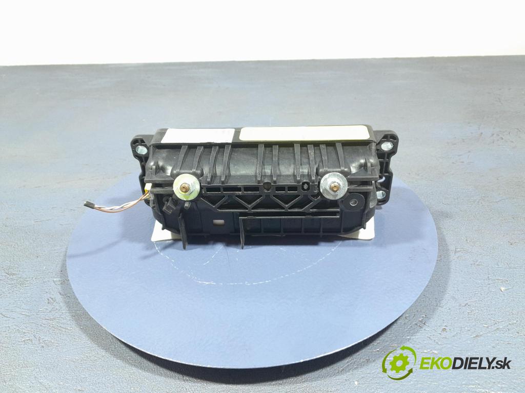 Vw Passat 2011 Airbag: Cestujúcí: x 3AA880204