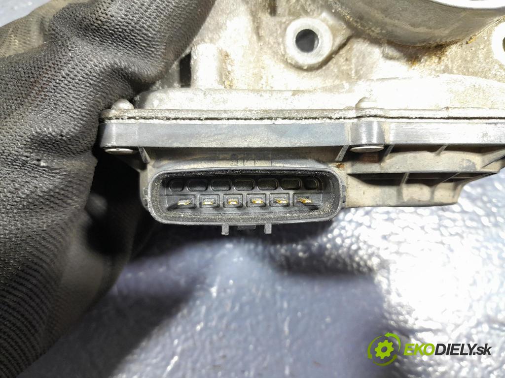 Suzuki Swace 2021 klapka 22030-0T110