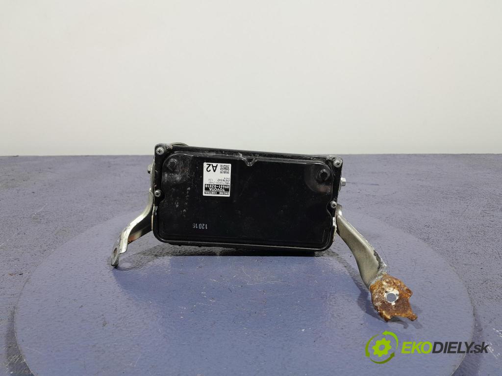 Suzuki Swace 2021 riadiaca jednotka Motor: 89661-0ZS10