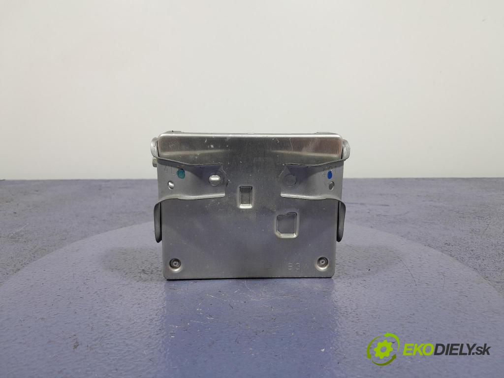 Suzuki Swace 2021 riadiaca jednotka 86740-02180