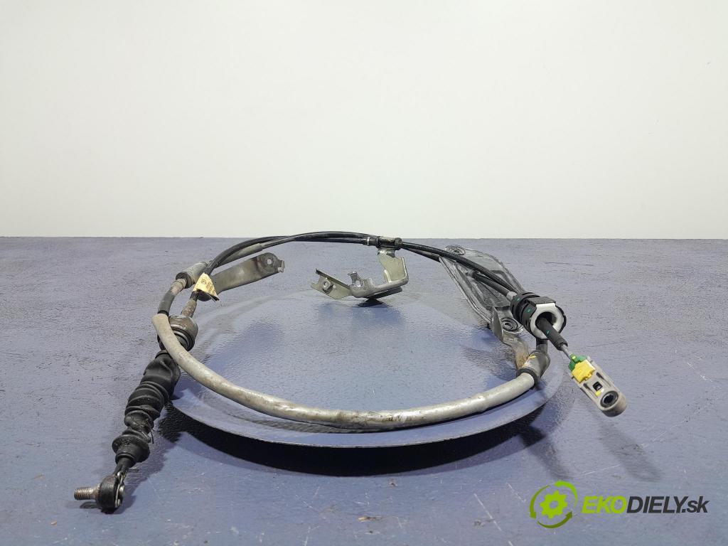 Suzuki Swace 2021 Odkazy: 33820-02D40